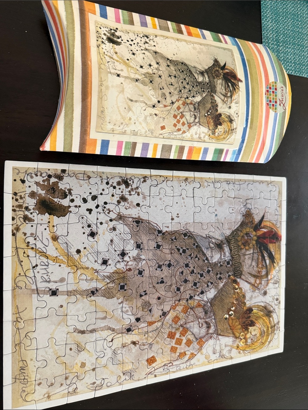 Vintage-Inspired Jigsaw Puzzle with Fashion Illustration